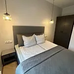Apartament Jon's *