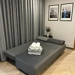 Jon's Apartament *