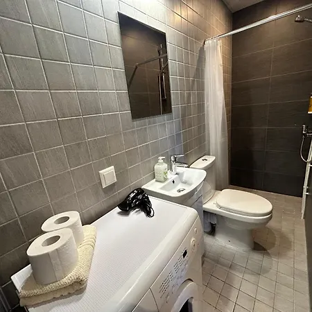 Jon's Apartment *