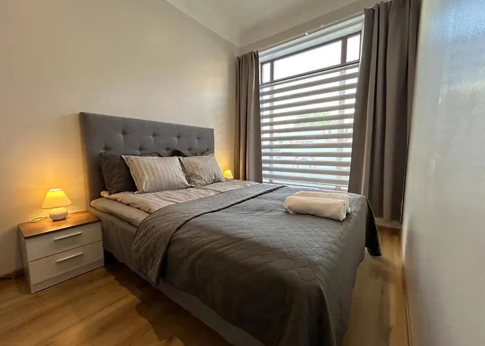 Jon's 公寓 派尔努